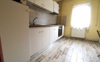 2 camere in zona Modern - Poză 7