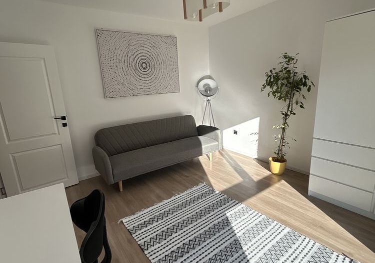 Apartament modern cu 3 camere într-o zonă liniștită  - Teilor/Floresti - Poză 2
