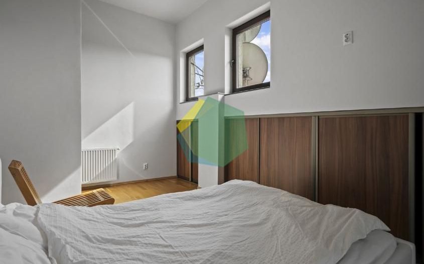 Duplex modern cu 3 dormitoare și terase de 40 mp - Otopeni - Poză 7