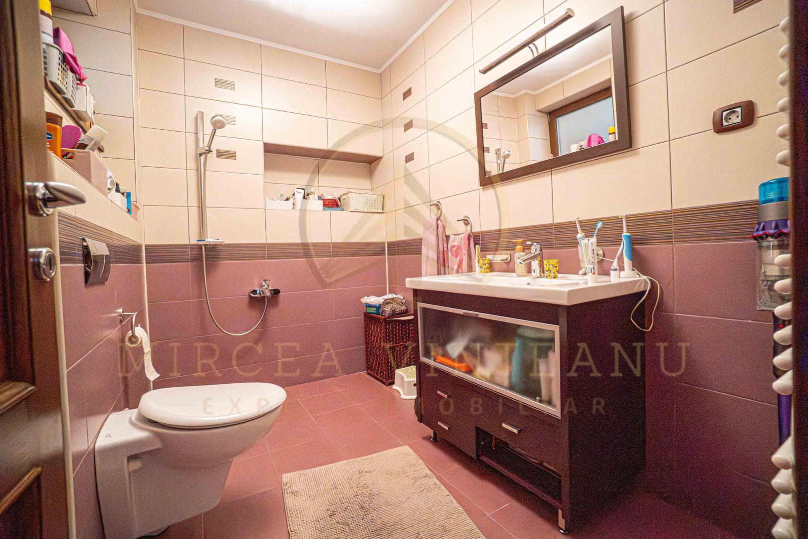 DACIA - Vila D+P+1E+M, teren 780 mp, deschidere 24 ml. - Poză 70