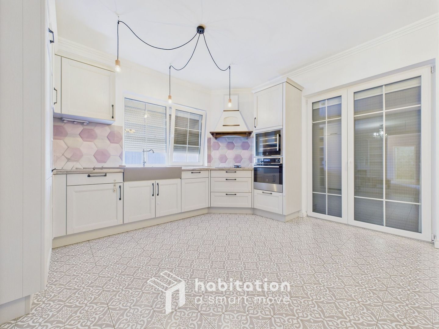 Casă de închiriat – confort și natură in Dumbrăvița - tur virtual - Poză 12