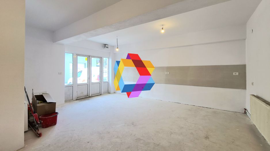 Spatiu birouri de închiriat Brasov - 33 mp # plus-imo.ro - Poză 1