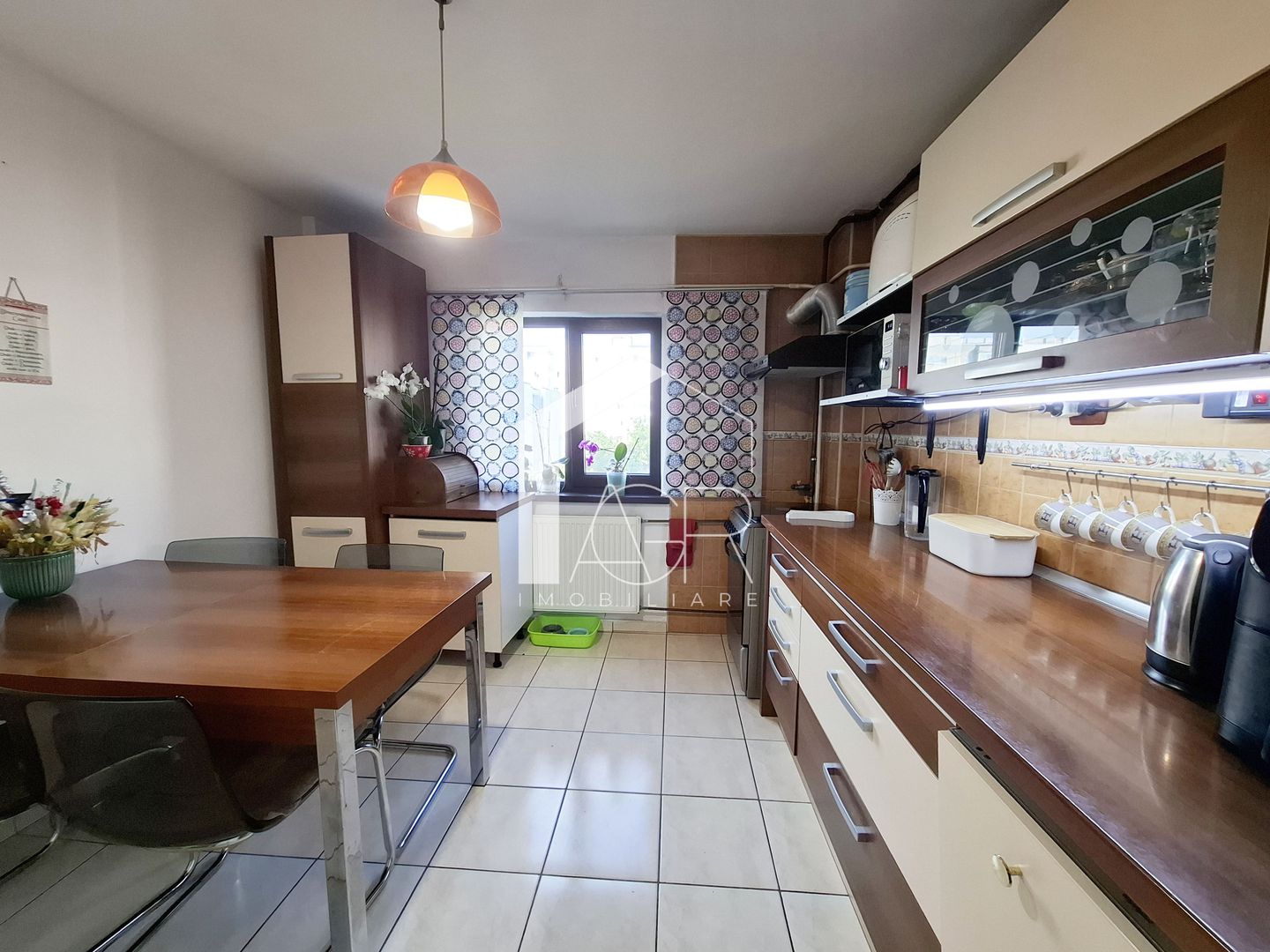 Apartament cu 3 camere, ultracentral - Poză 6