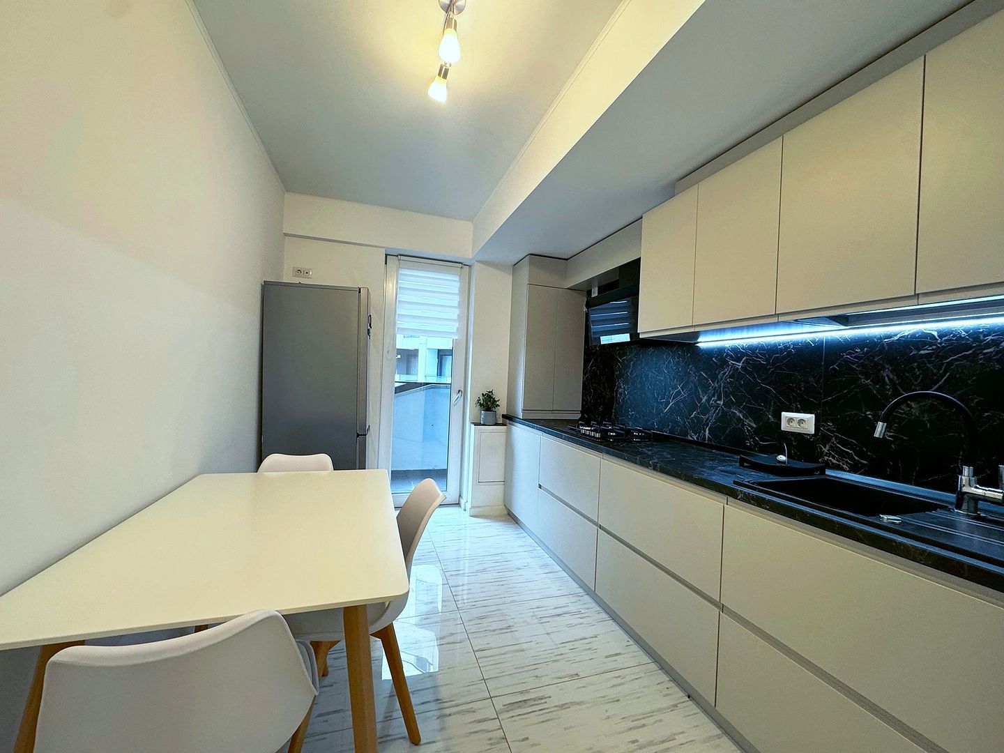 Apartament 2 camere 91 mp, terasă 12 mp, parcare inclusă - Pipera - Poză 5