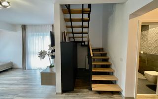 Prnthouse 3 camere | Scară interioară  | 2 balcoane - Poză 9