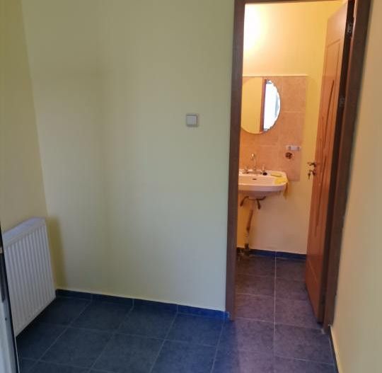 Inchiriere cladire D+P+3, Targul din Vale, stradal - Poză 9