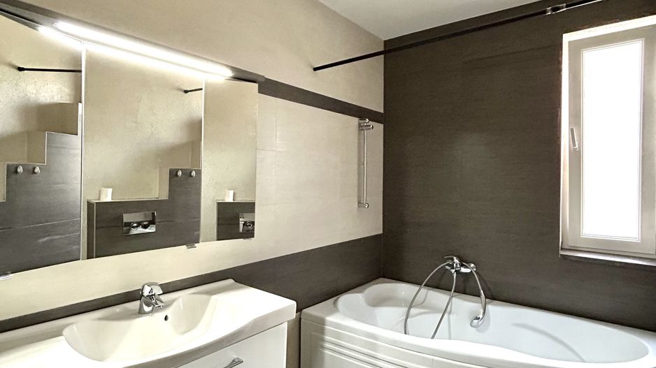 Apartament 3 camere de vânzare – Zona Iris, Cluj-Napoca - Poză 9