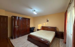 Garsonieră spațioasă de închiriat în Mioveni – zona Robea - Poză 3