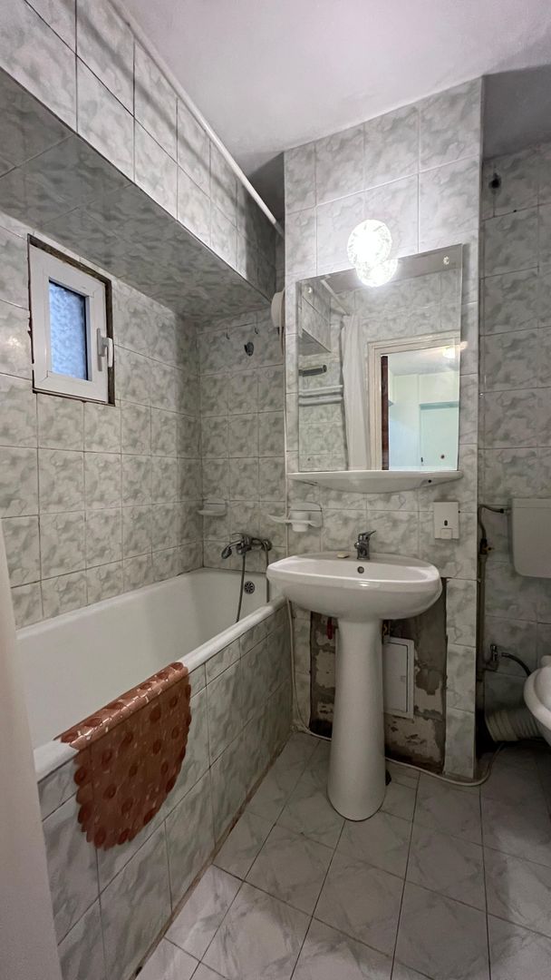 3 camere | metrou Obor in fata scarii - Poză 8