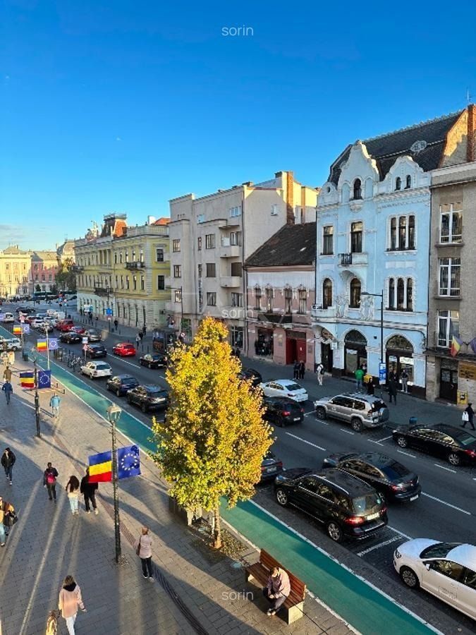 Apartament ULTRACENTRAL, 4 camere, decomandat - Poză 10