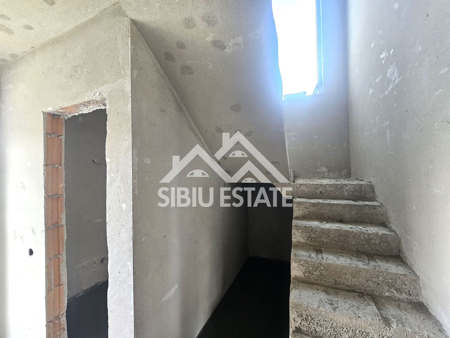 Casa 5 camere,  casa noua curte mare - Poză 9