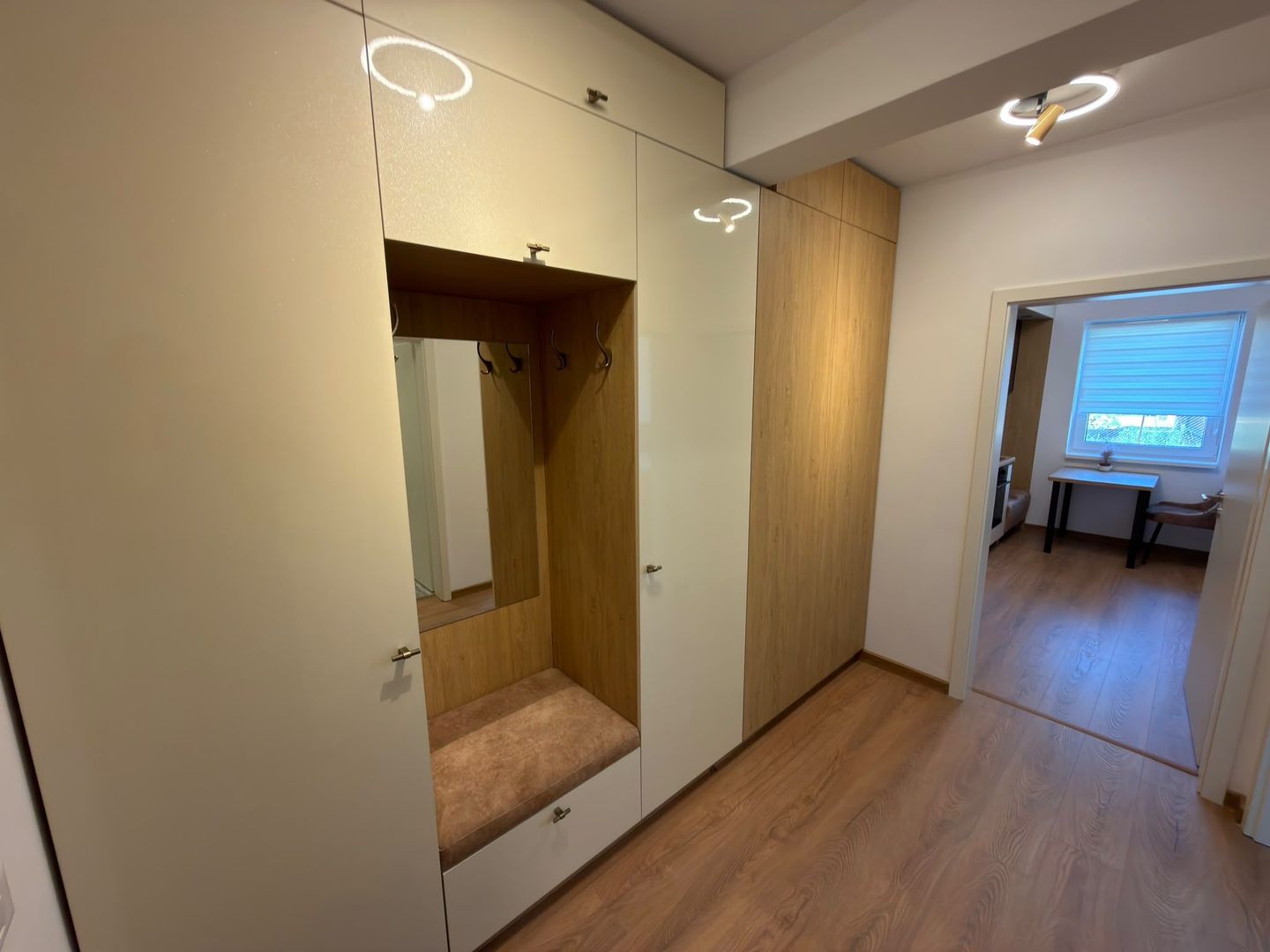 Garsoniera | 40 mp utili | Parter | Curte proprie - Poză 7