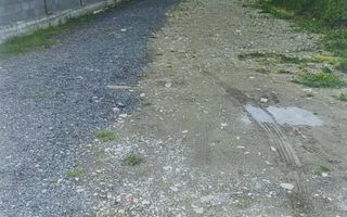 TEREN INTRAVILAN DE VÂNZARE 465 MP\ CARANSEBEȘ\ ZONA RACOVIȚEI - Poză 3