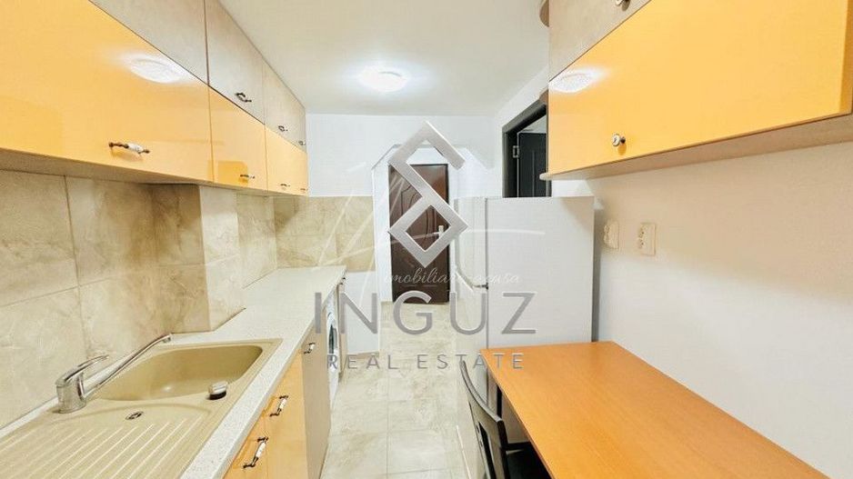 Inchiriere 2 camere Piata Victoriei - mobilat - utilat complet - Poză 3