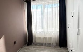 Apartament cu 3 camere și 2 locuri de parcare, zona Terra. - Poză 6
