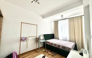 Apartament 3 camere, parcare, balcon, zona Oser - Poză 4