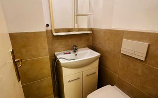 4 camere, 2 bai, centrala proprie - Poză 9