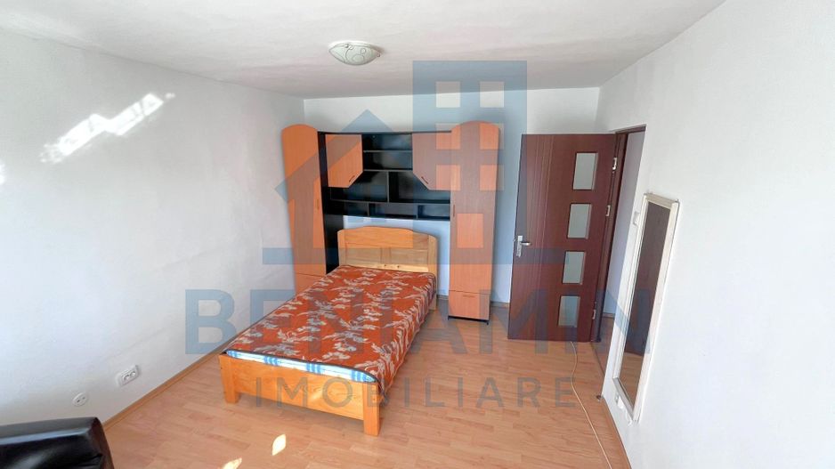 Garsoniera-Centrala Termica-1 Mai Bulevard-etaj 3-Disponibila imediat - Poză 2