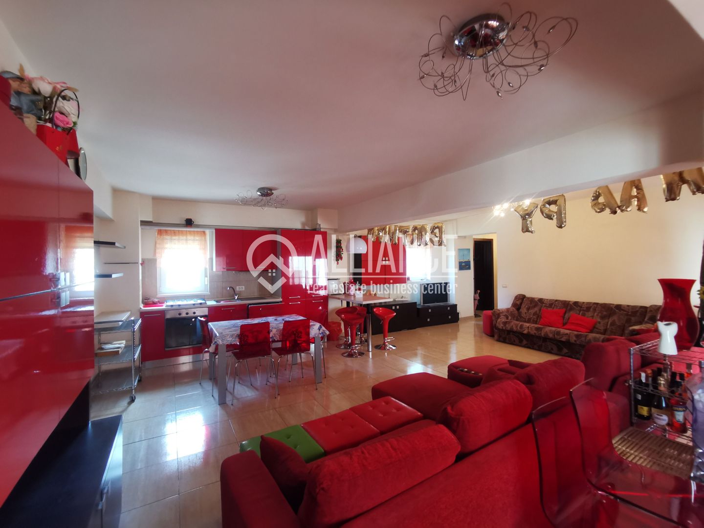 De vânzare apartament 3 camere statiunea Mamaia, zona Butoaie - Poză 3