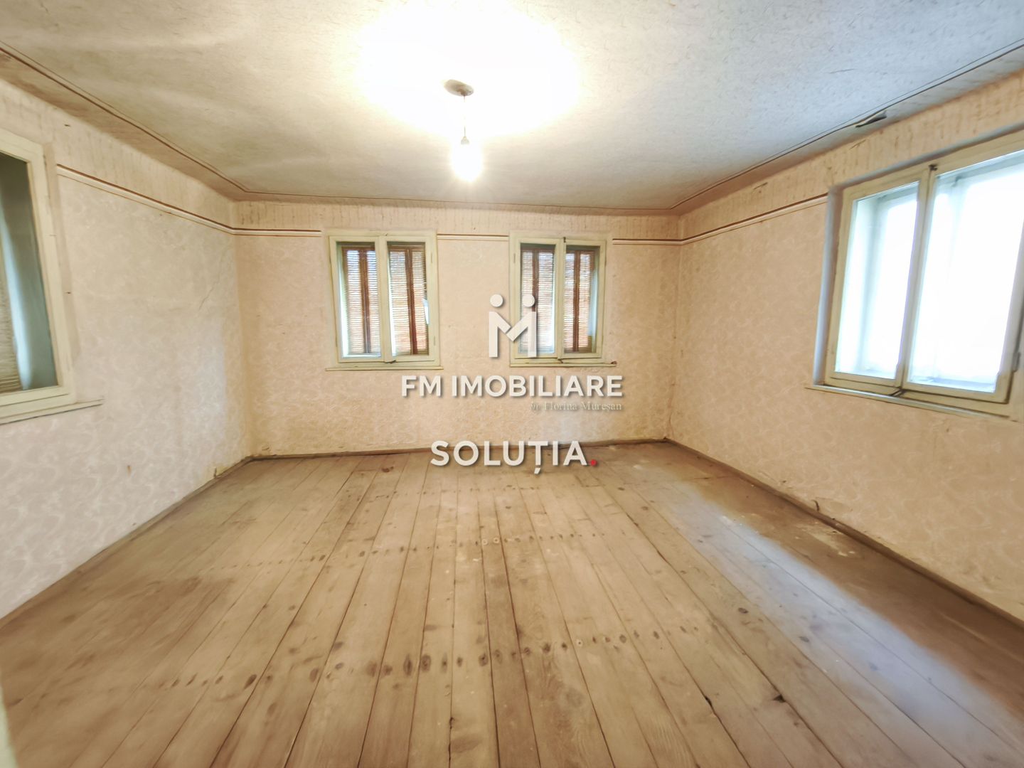 Casă de vânzare cu 10 ari teren -Central-Miresu Mare! - Poză 6