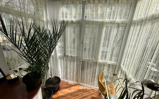 3 camere, etaj 2/4, centrala,  Rovine - 118 000 Euro - Poză 9