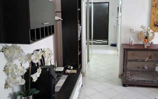 4 camere // Foisorului // Decomandat - Poză 2