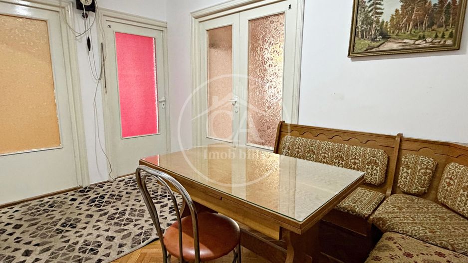 Apartament cu 4 camere de închiriat în zona Rogerius, Oradea - Poză 11