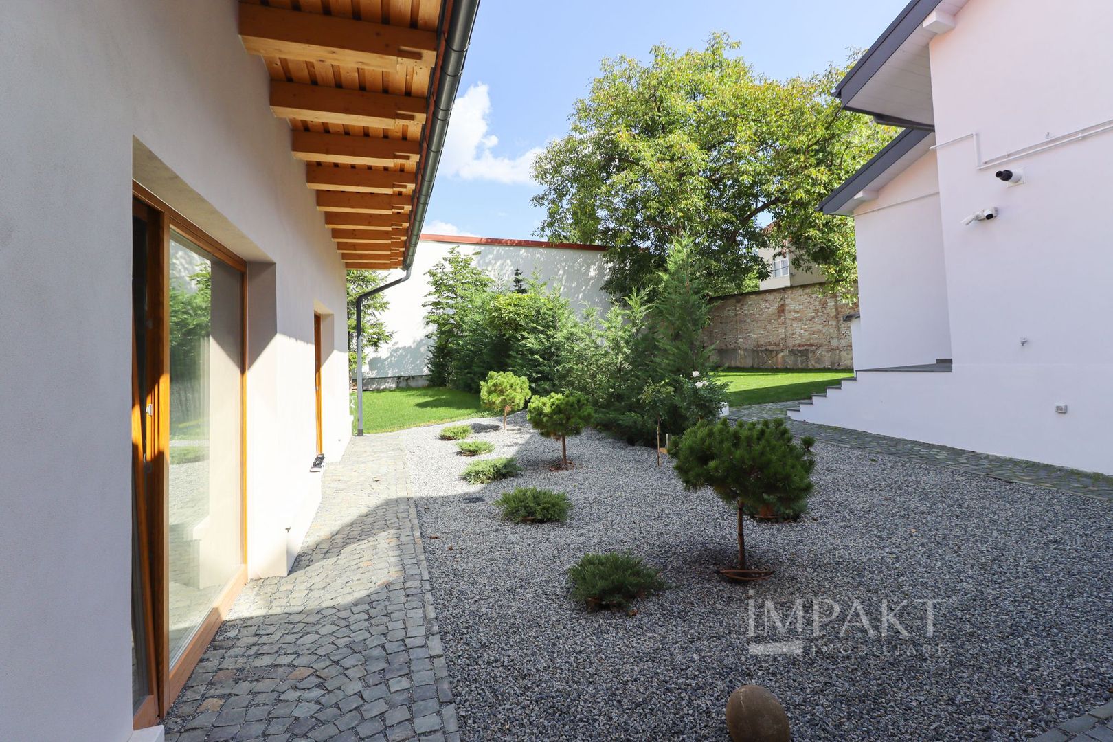 Apartament cu 2 camere in apropiere de UMF ! - Poză 18