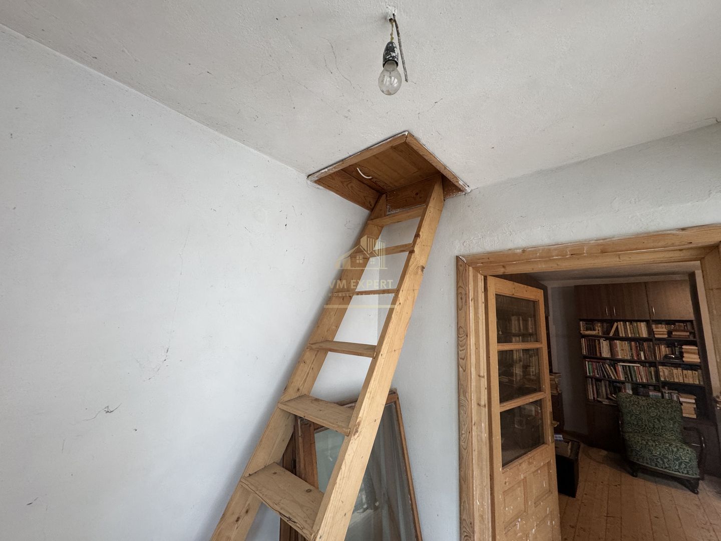 VILA 6 CAMERE, CAMPULUNG, TEREN 196 MP - Poză 37