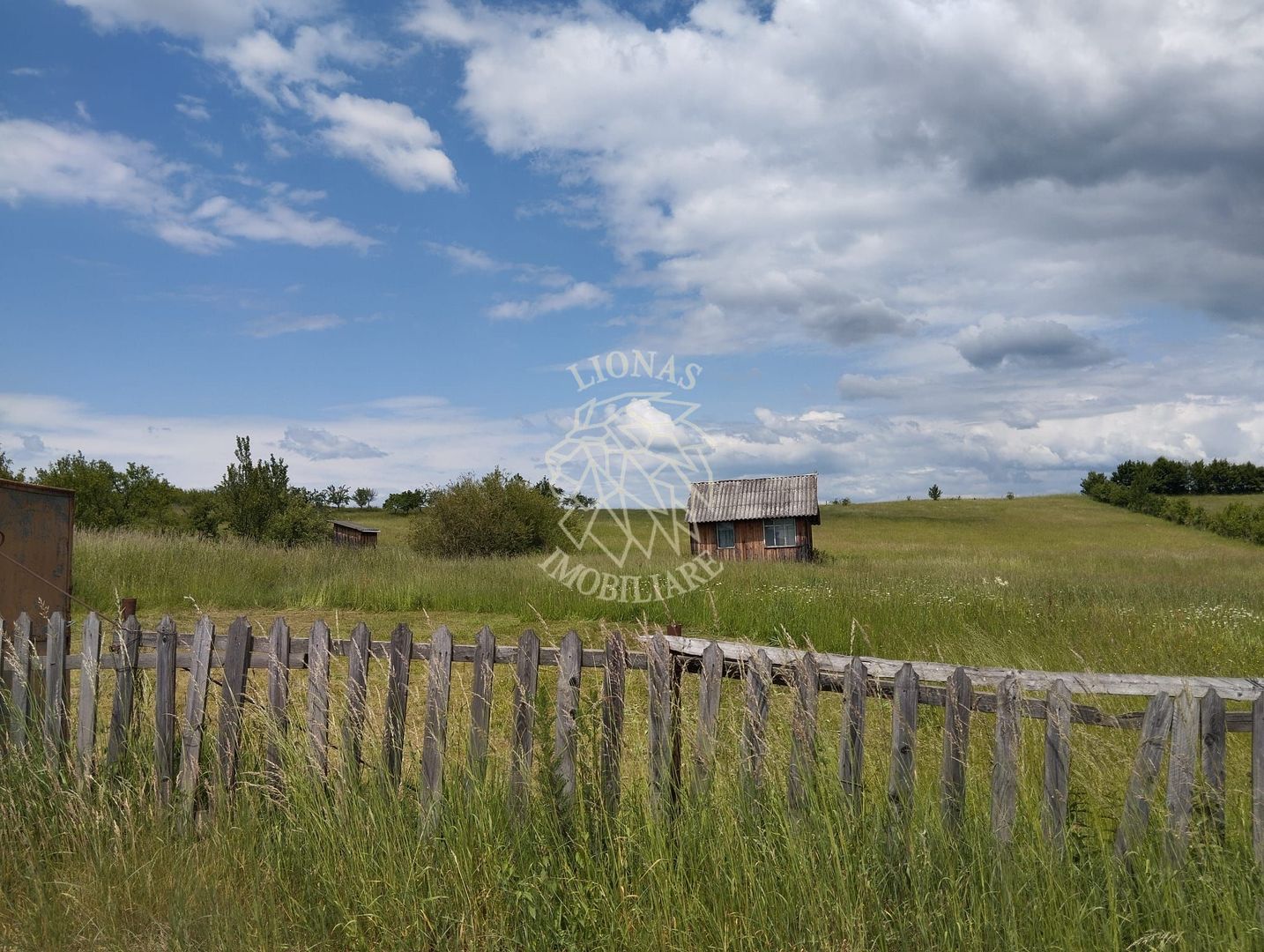 Teren intravilan 720 mp cu utilitati-ideal casa-panoramic-Sigmir - Poză 2