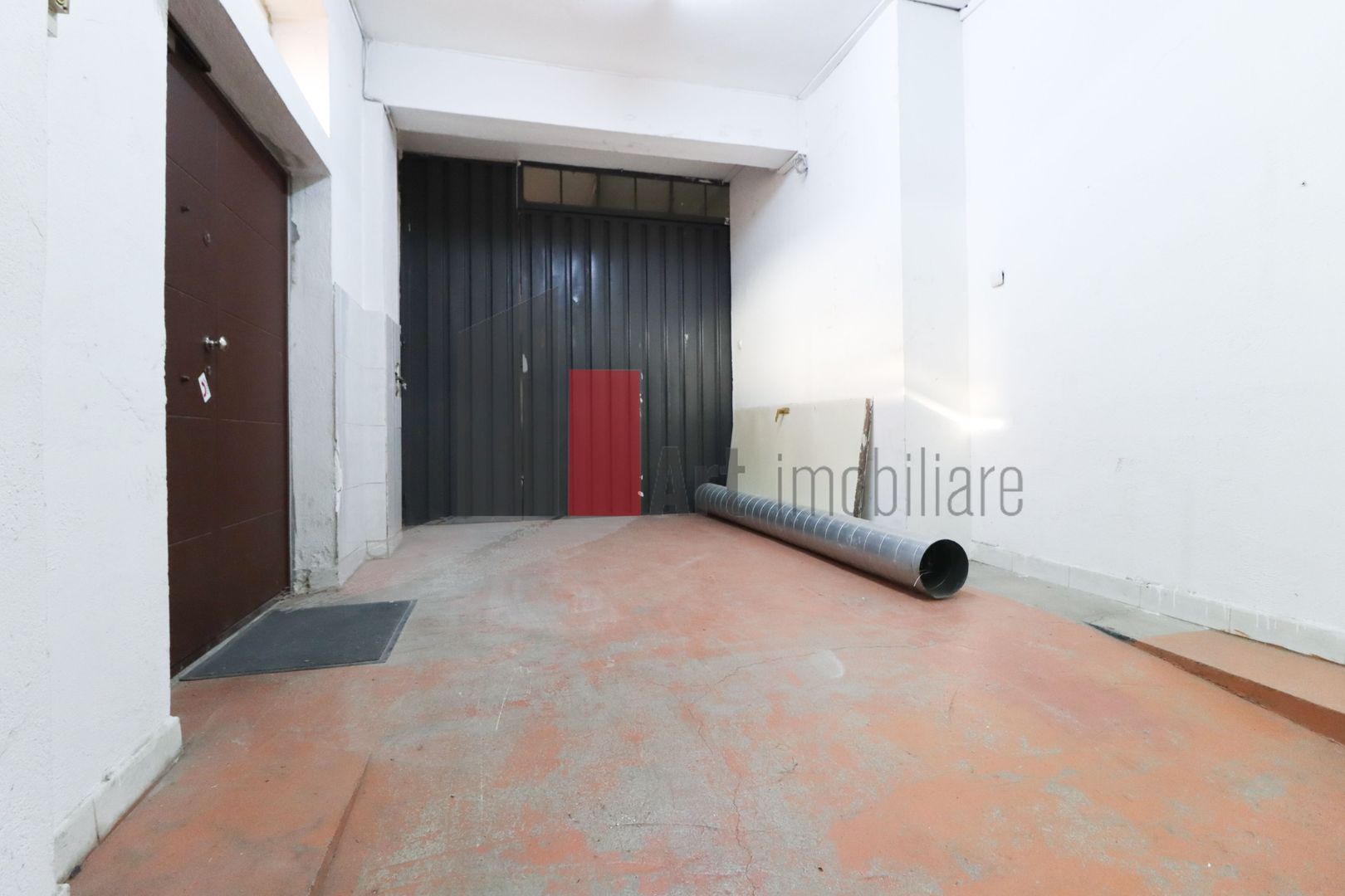 Spatiul "NUJNO", parter, 2 intrari, comercial/depozitare/productie - Poză 3