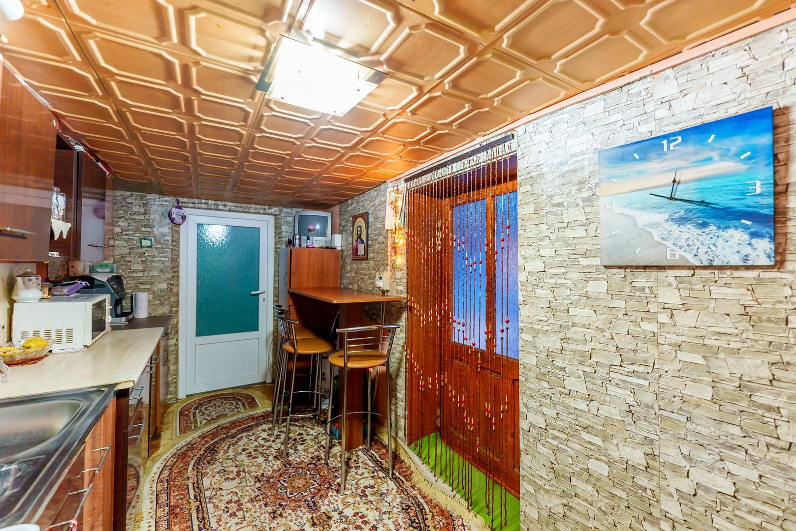 Casă în satul Călugăreni comuna Felnac - Poză 8