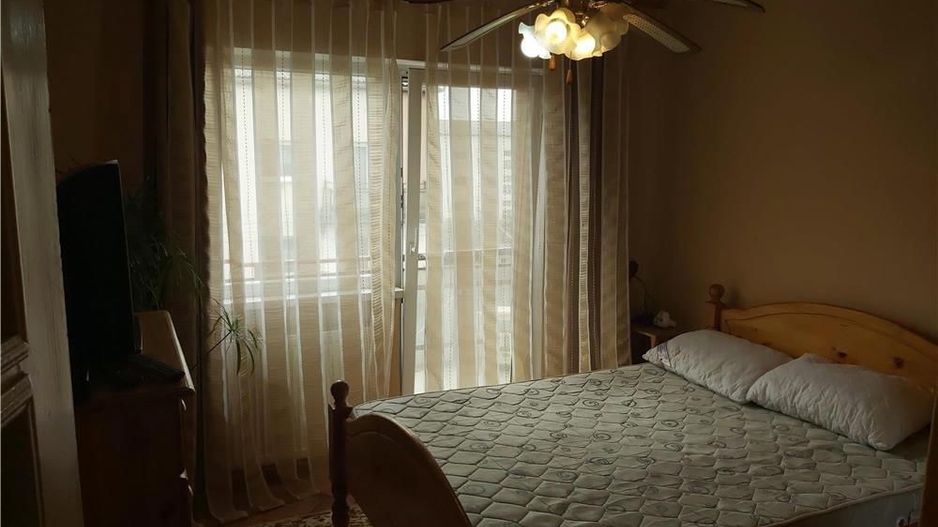 Apartament de vanzare sau la schimb cu casa - Poză 8