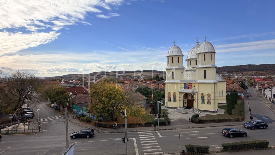 Apartament cu 3 Camere și 2 Băi  – Cartier Unirii - Zona Darina - Poză 13
