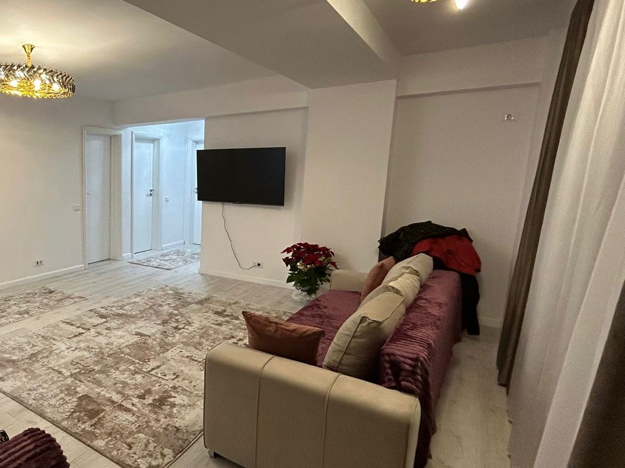 Apartament cu terasa generoasa de vanzare in Pipera - Poză 4