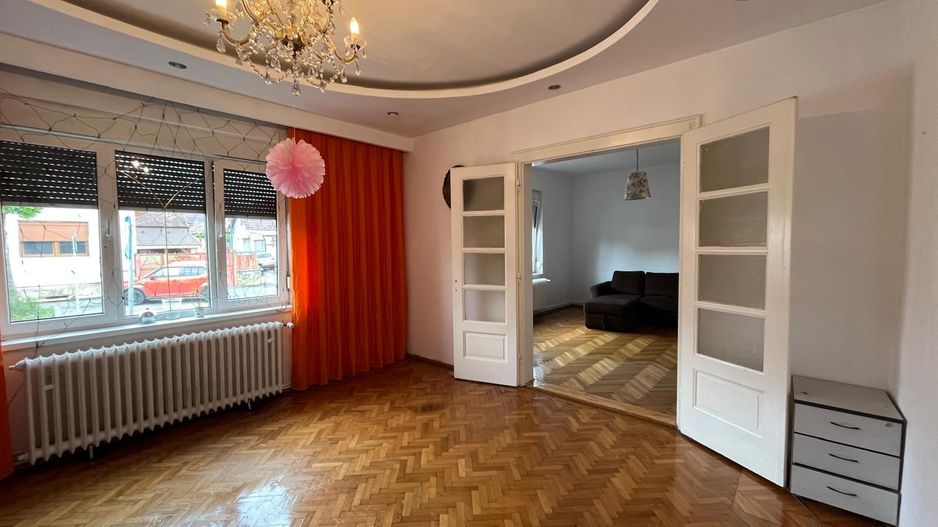 Casă individuală de închiriat – 4 camere, curte și terasă – Terezian - Poză 4