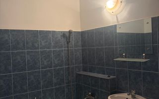BRASADAS vinde ap 3 cam etaj 4/4 in Micro 16. - Poză 4
