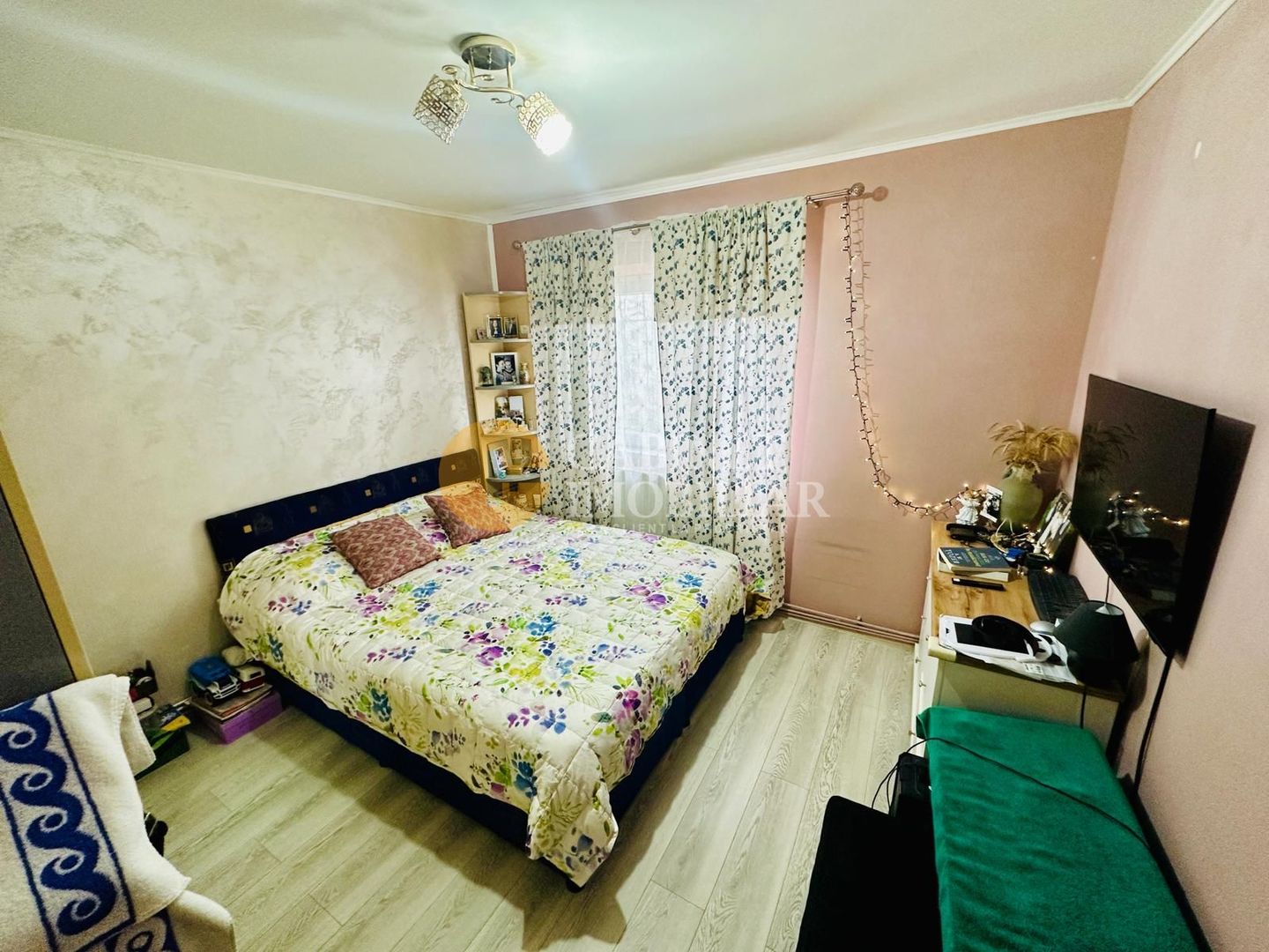 Ap. 3 Camere Decomandat - Zona Dacia - Bloc din 1982 - Poză 1