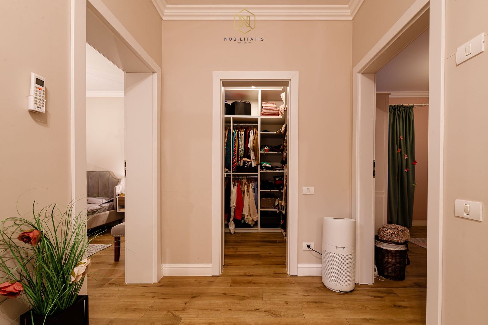 Casa Superba cu Garaj | 4 dormitoare | Liziera Padurii, Central | Com0 - Poză 24