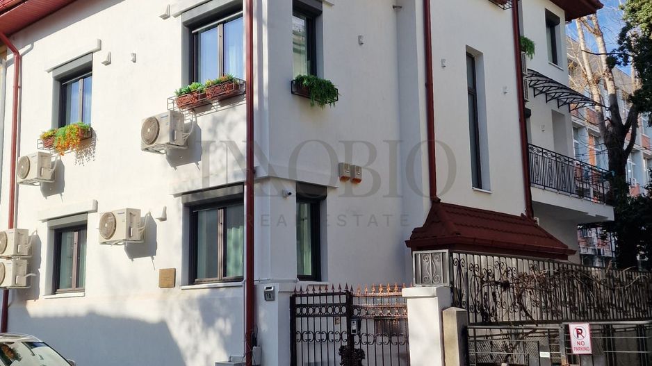 Vila/Duplex 5 camere prima închiriere | Piața Romană - Central - Poză 1