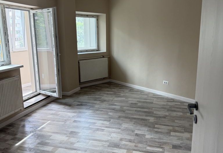 Apartament 3camere- metrou Aparatorii Patriei. - Poză 15