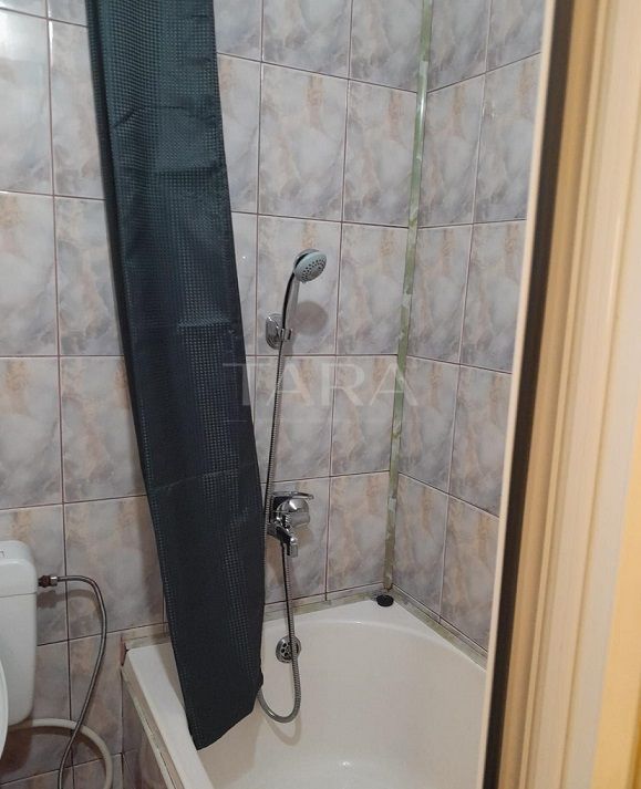 !!OCAZIE!! INCHIRIEM APARTAMENT - Poză 6