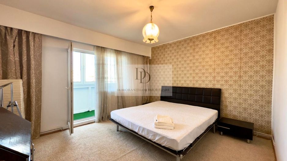 Închiriere apartament 3 camere – Calea Dorobanților-Parcare exterioară - Poză 8