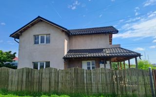 Casa la gri  Jieni, Simnic  - Poză 1