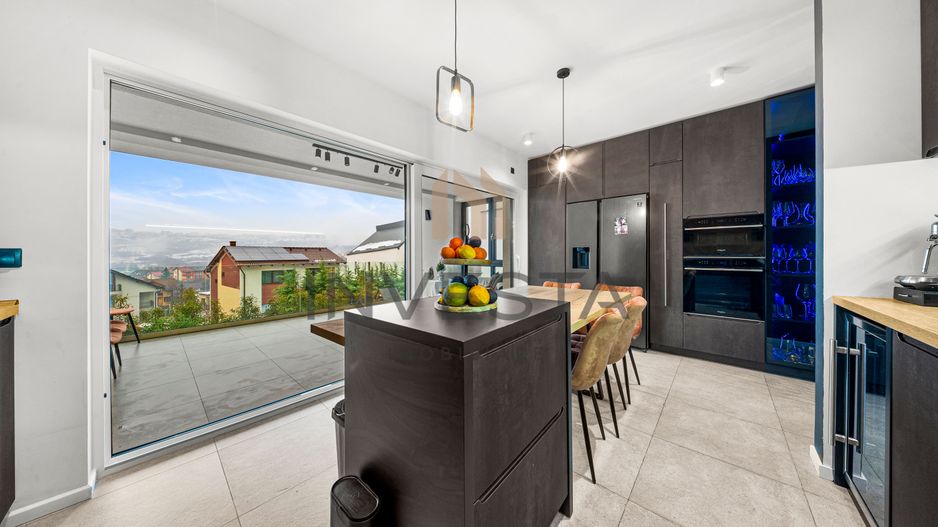 Duplex ultrafinisat | 4 camere | Gradina proprie | Vedere superba | - Poză 6