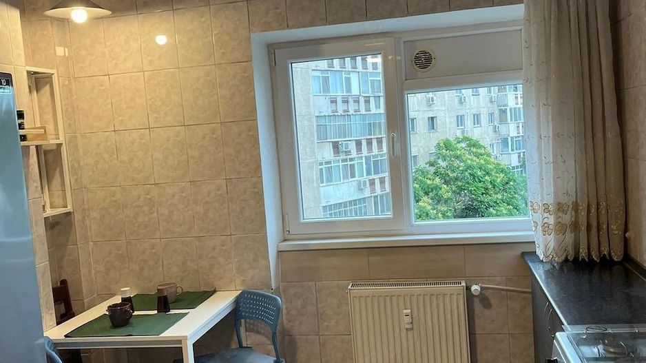 Două camere Tineretului - Poză 3