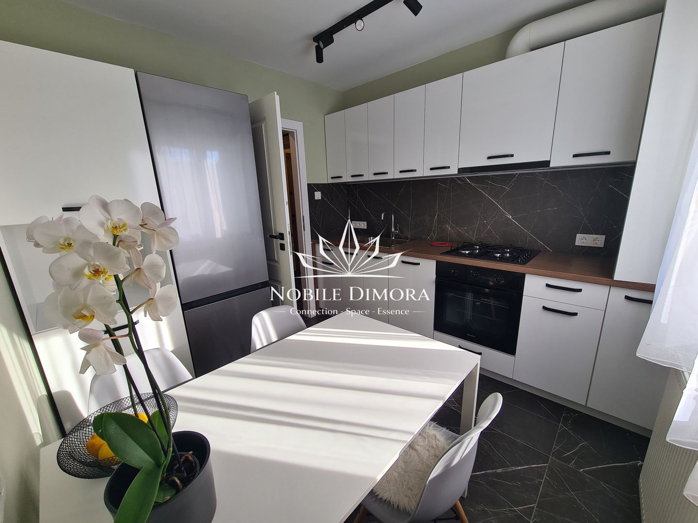 Apartament 3 camere amenajat modern in Circumvalatiunii - Poză 7