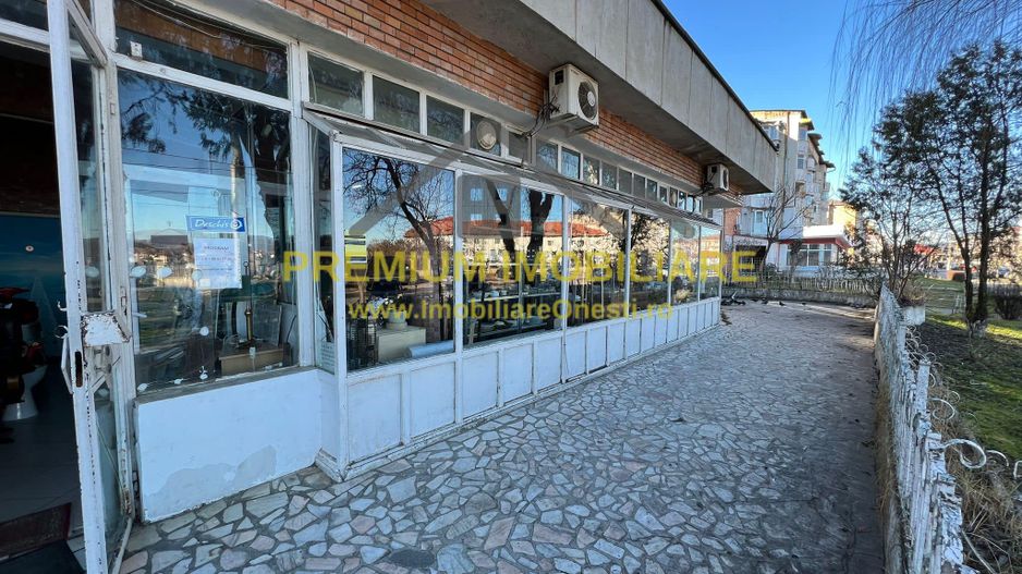 Spatiu Comercial de vanzare - Zona centrala Onesti - Poză 1
