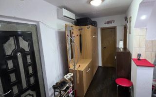 Apartament 2 camere Dambovita  etaj 1 cu centrala - Poză 7