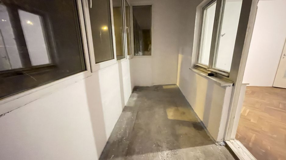 Apartament 1 camera ,etajul 1 -zona Aradului - Poză 8